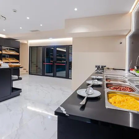 Hotel Alvorada 3*