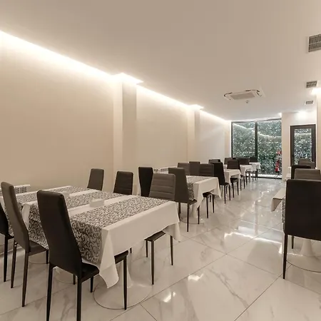 Hotel Alvorada 3*